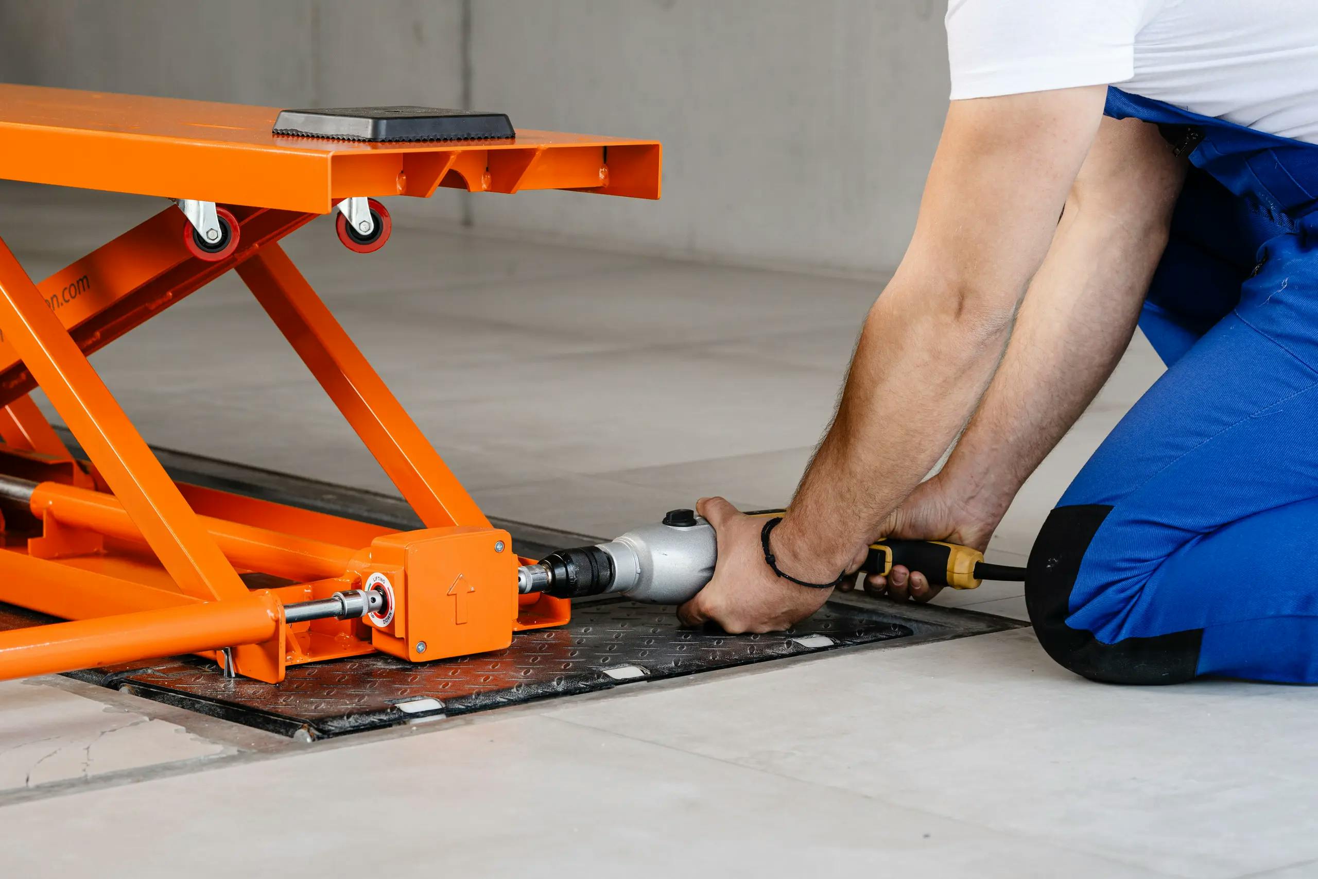 twin - portable jack